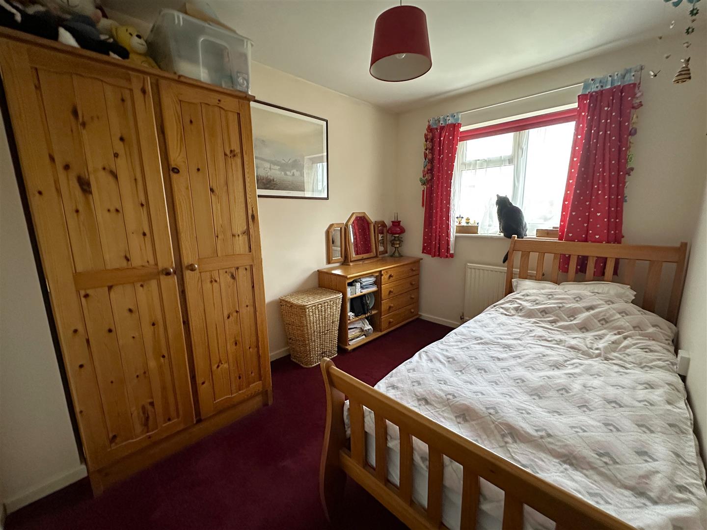 Knight Close, 